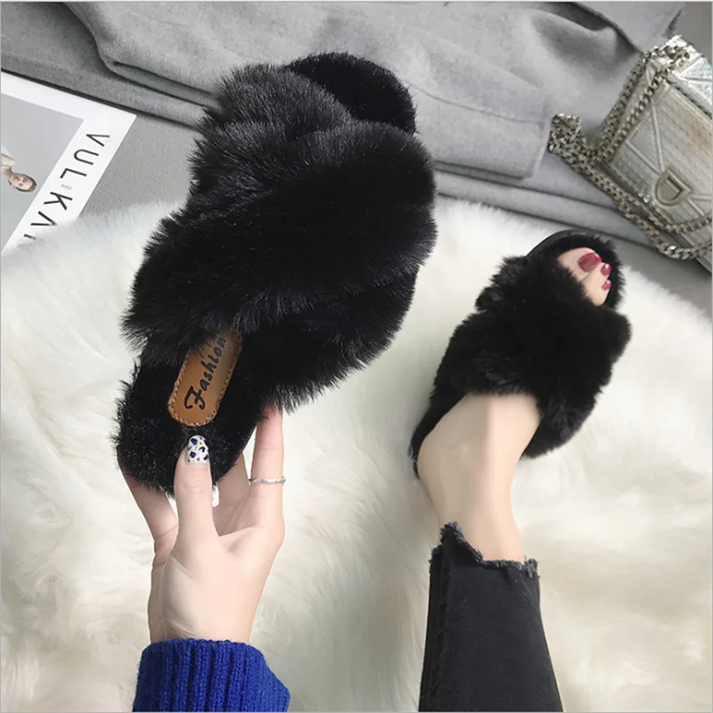 

Женские домашние тапочки на искусственном меху, черные или верблюжьи шлепанцы, без застежки, на плоской подошве, большие размеры до 41, зима ...