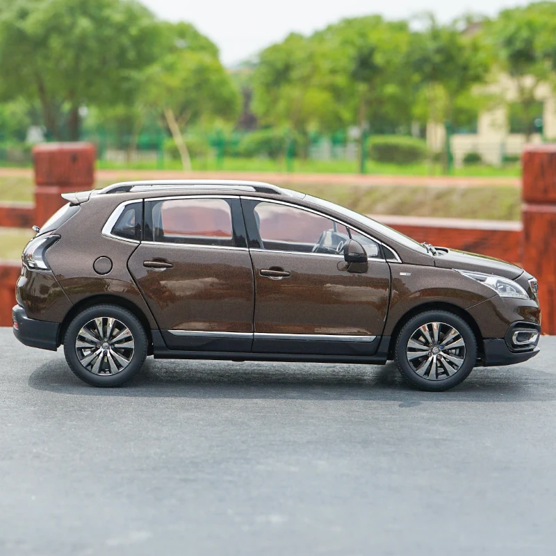 1/18 peugeot 3008 Коричневый Белый внедорожник литой металлический автомобиль модель игрушки для детей рождественские подарки коллекция игрушек