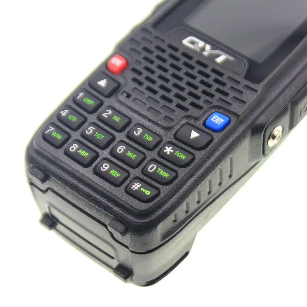 Рация QYT Quad Band UHF VHF 136 147 МГц 400 470 220 270 350 390 4 диапазона 3200 мАч двухсторонний