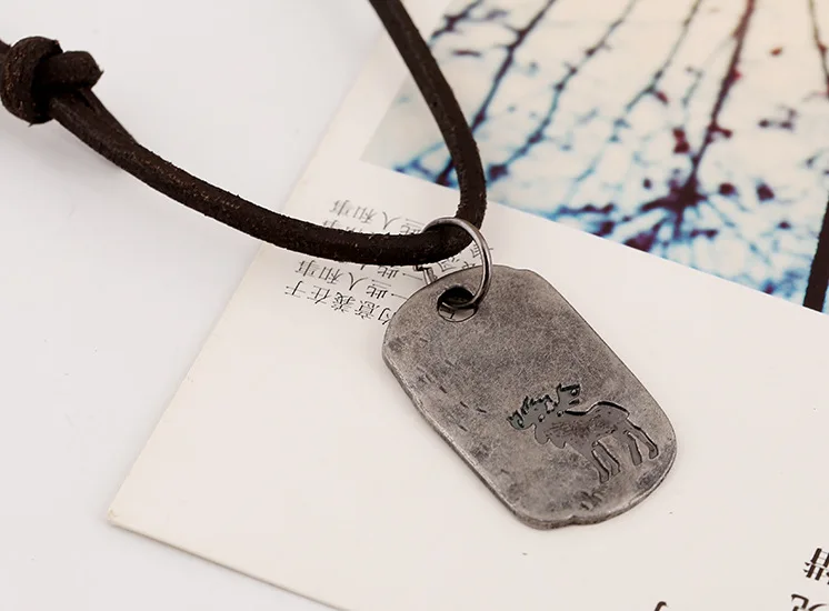 Винтажное ожерелье с кулоном в виде лося оленя из металла стиле ретро длинные