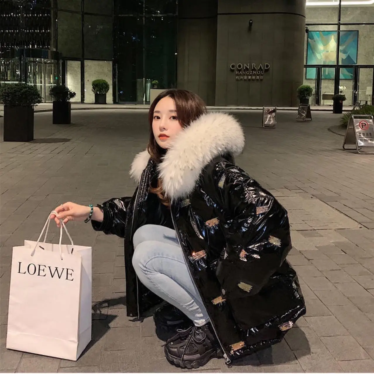 Fur Hooded Waterproof Outwear Women Cotton Lined Parkas Clothing Casual Jacket Winter Warm Jackets Women New Fashion Clothing