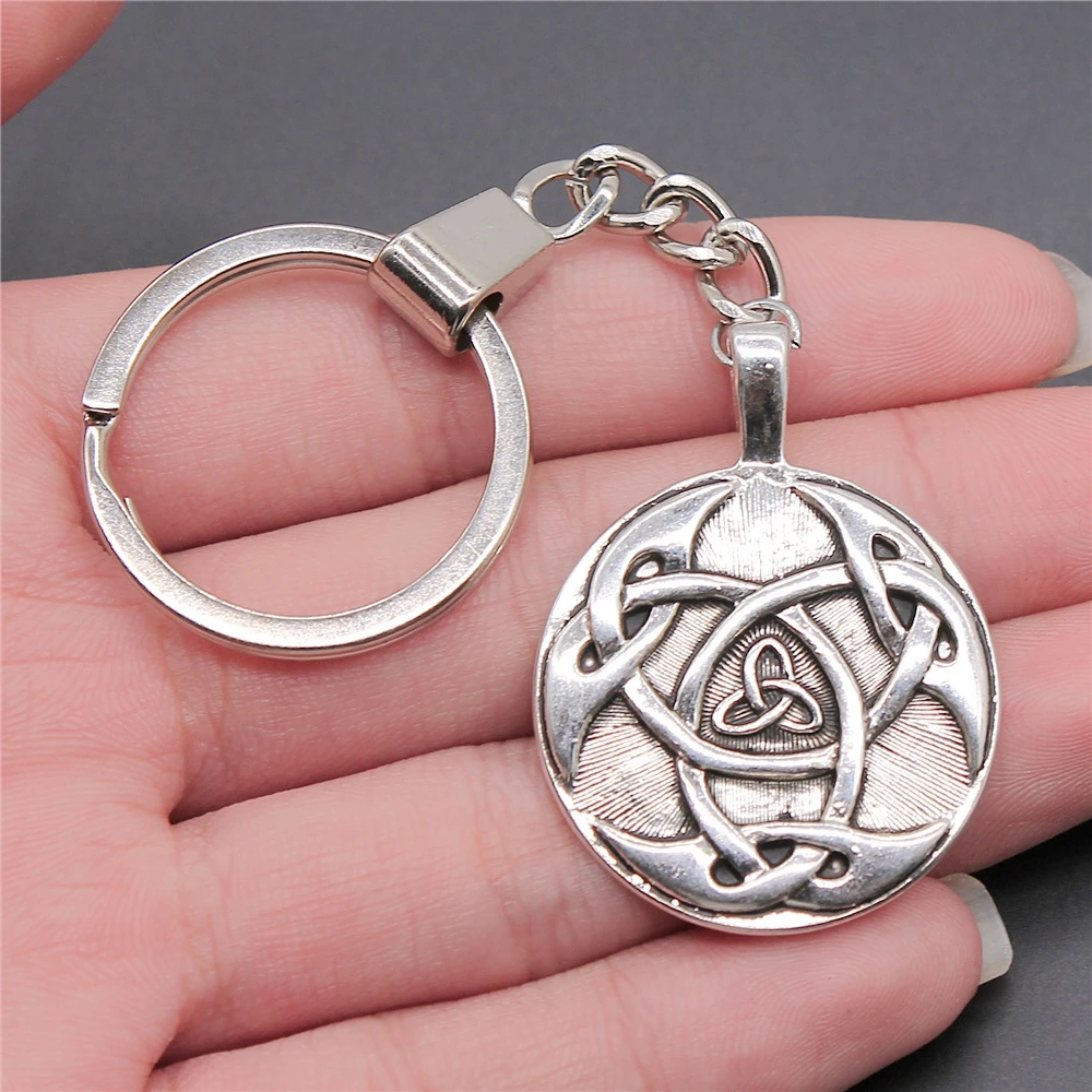 Модный 2 цвета 42x31 мм трикетра с узлом символами подвеска трикета подвески сделай