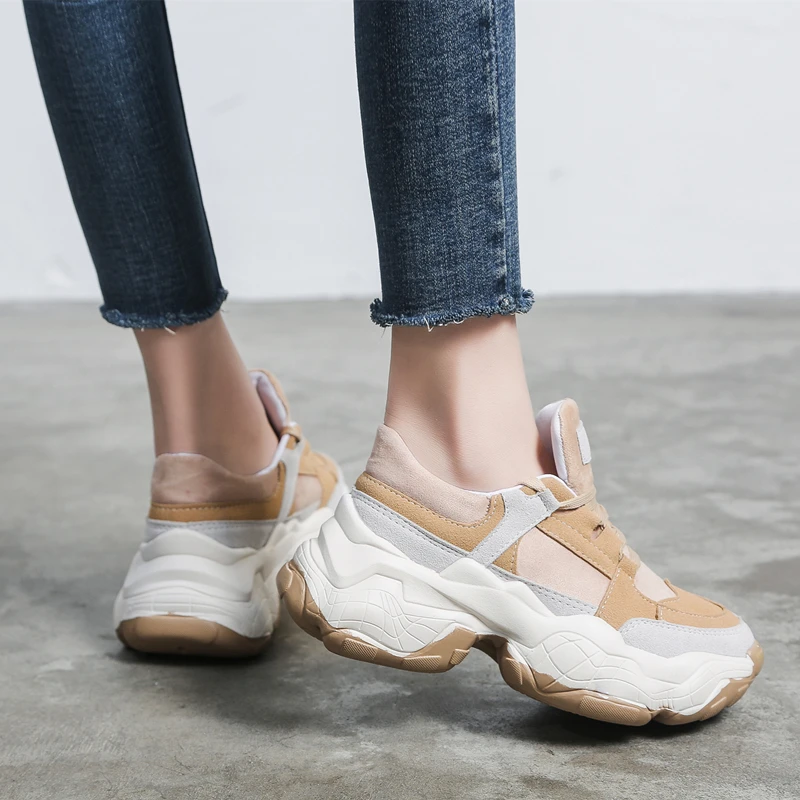 Женские кроссовки Сезон весна Новинка Женская обувь на плоской платформе Модные