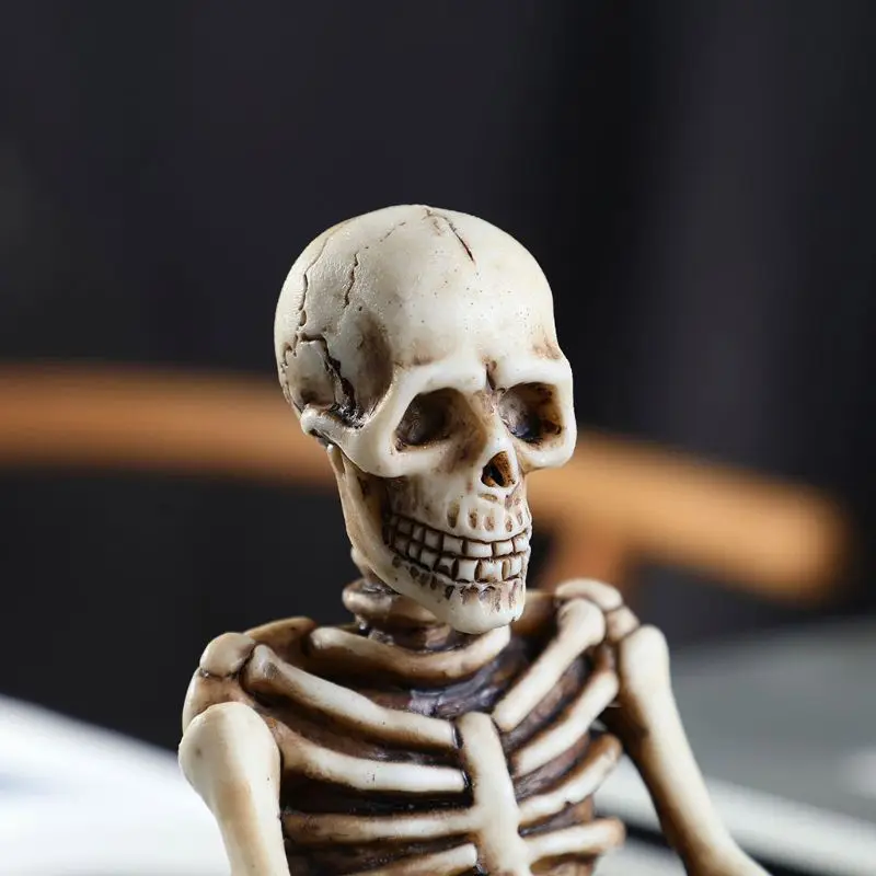 

Skull Pen Holder Skeleton Makeup Brush Pencil Storage Home Office Desk Organizer