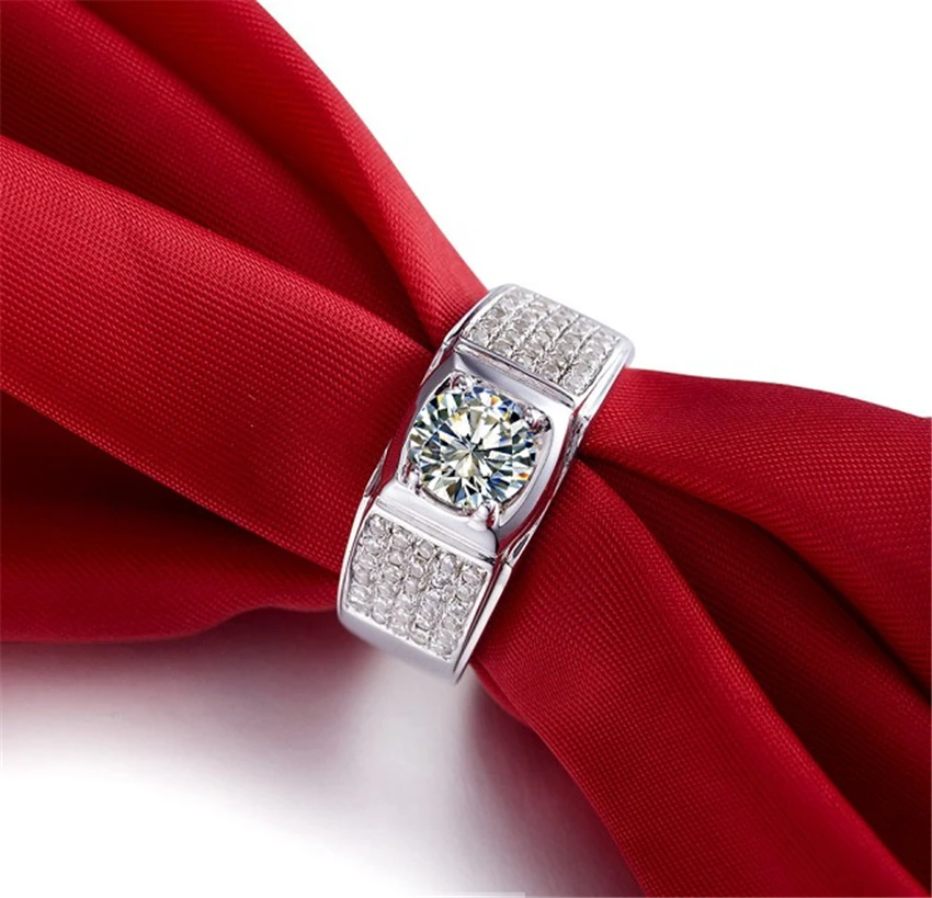 

Luxury Men Jewelry Test Positive 1CT 6.5mm D-E Moissanite Diamond Ring 925 Sterling Silver White Gold Cover Male Ring