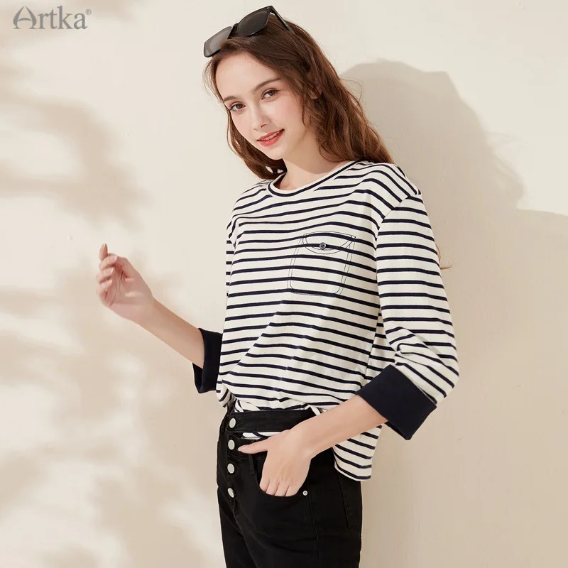 Женская футболка в полоску ARTKA белая Повседневная Свободная из 2021 хлопка с