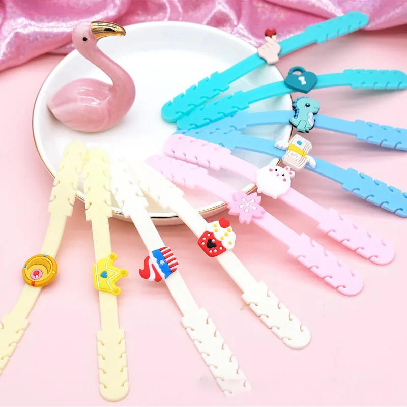 

5 PCS Reusable Mask Hook Children Cartoon Ear Hook Face Mask Ear Saver Grips Silicone Buckle Mask Strap Hook Adjustable Lanyard
