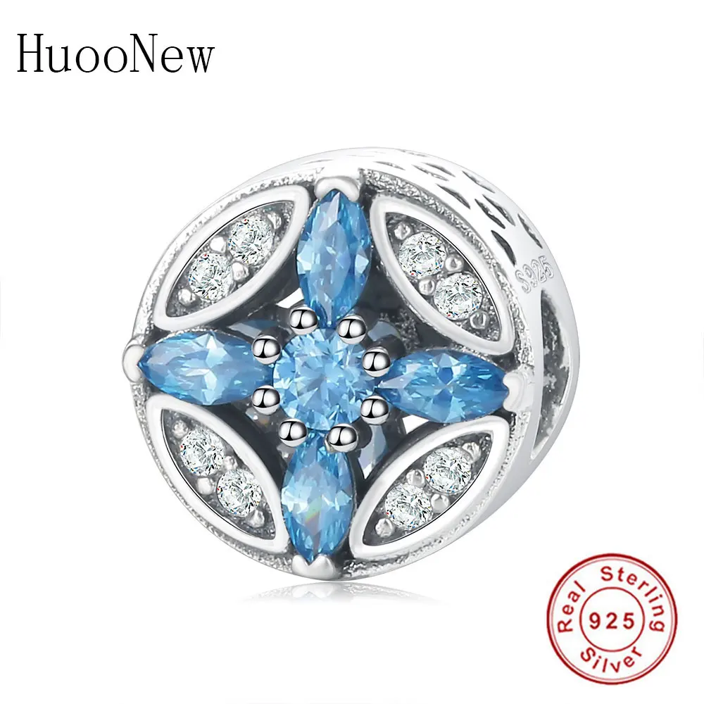 

Женский браслет из серебра 2019 пробы с бусинами в форме цветка из циркона