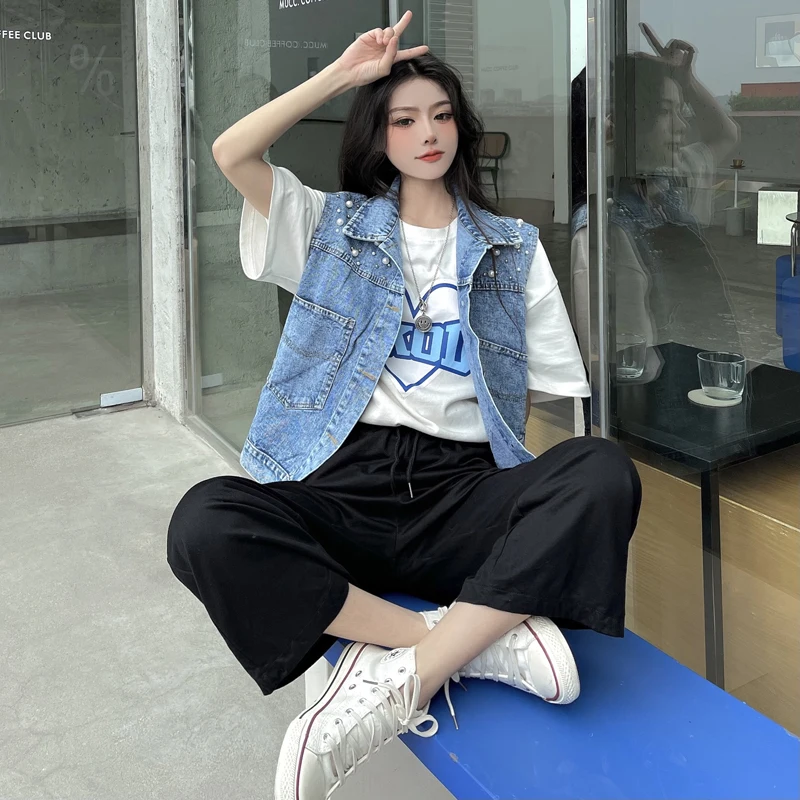 

Korean Fashion Vintage Outwear Coat Women Elegant Beading Denim Vests Sleeveless Denim Jacket Women Loose Casual Jean Vests