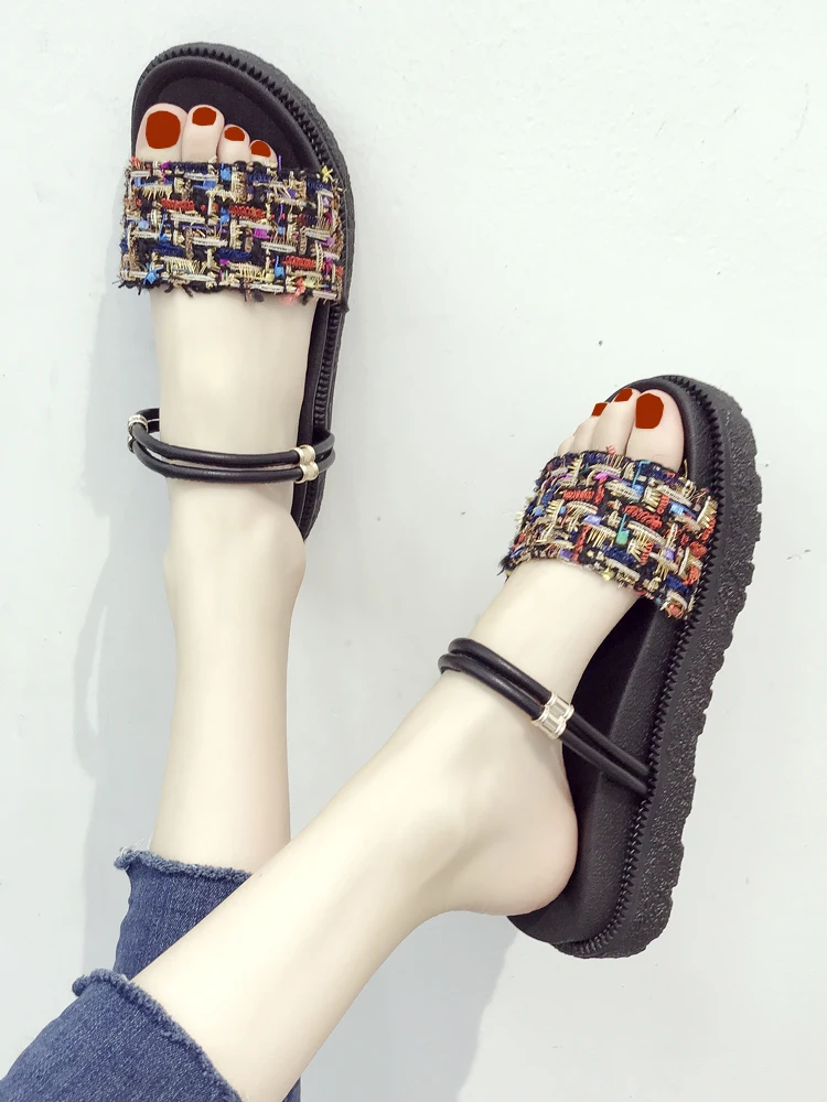 Женские летние шлепанцы Уличные на плоской подошве Пляжные Модные Двойное