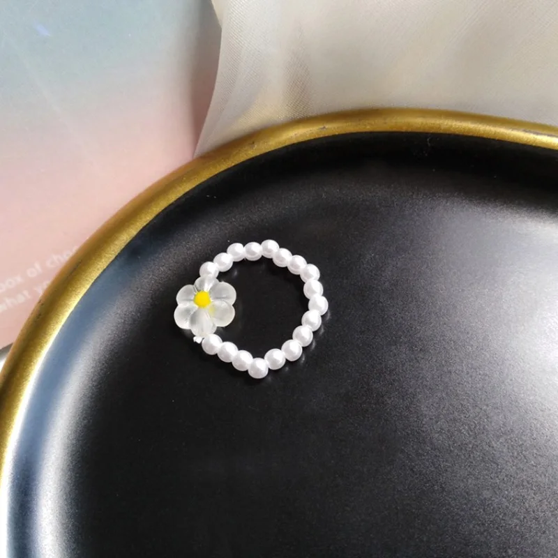 

2021 New Korean Flower Rings Summer Colorful Beads Plastic Ring for Women Kids Beach Jewelry Gifts Fashion Adjustable Rings