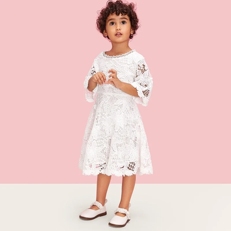 

Новое платье для маленьких девочек кружевное платье принцессы с цветочным рисунком милое белое платье-пачка для торжеств и торжеств на три ...