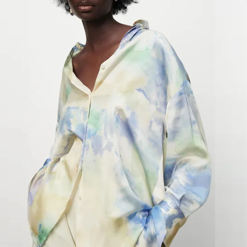 Женская атласная рубашка в стиле оверсайз с длинным рукавом | одежда