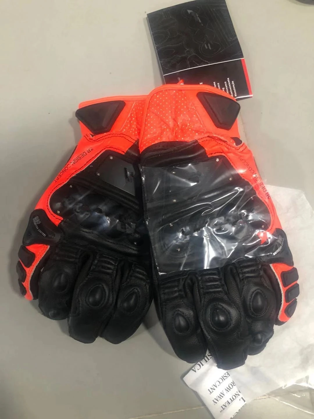 

Dain Steel Pro Metal Gloves Motorcycle Motorbike ATV BMX Bike Riding Offroad Motocross Scooter Black Red Gloves