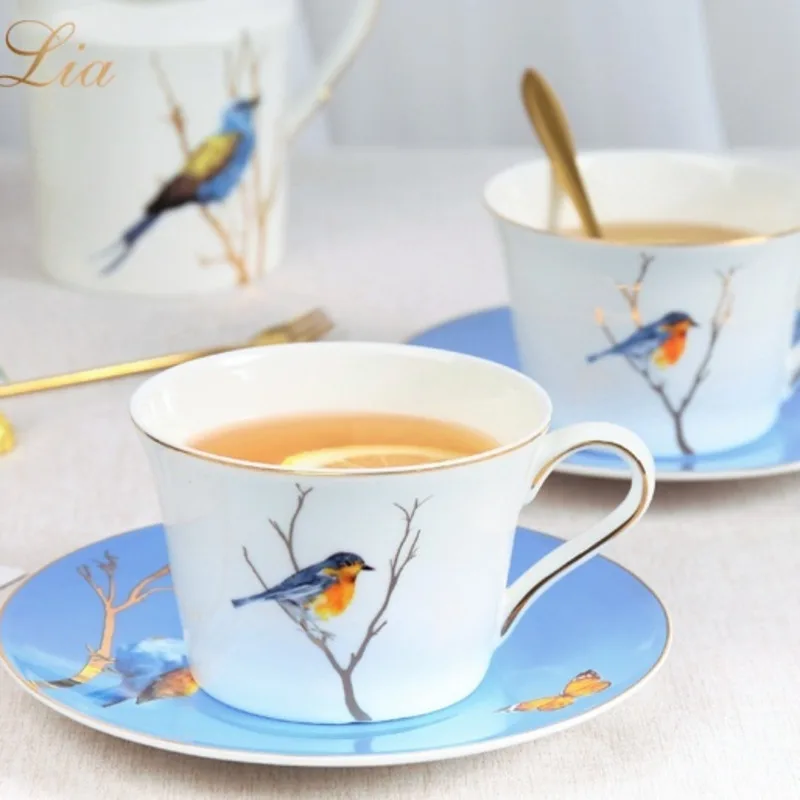 

1pcs Nordic Bone China Coffee Cup Saucer Spoon Set 200ml Luxury Ceramic Mug Top Grade Porcelain Tea Cup Cafe Party Drinkware