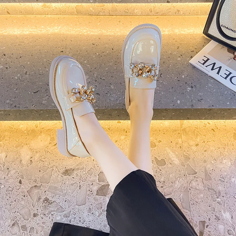 British Style Round Toe Womens Shoes Med (3cm-5cm) Fashion Spring/Autumn Slip-On Casual Shallow Bling Breathable All-match Solid