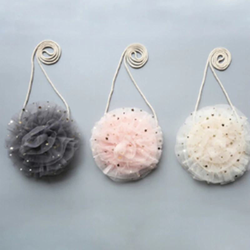 

Женская сумочка через плечо с искусственным мехом в форме цветка, Женская Повседневная сумка-мессенджер на цепочке, женская сумка для путеш...