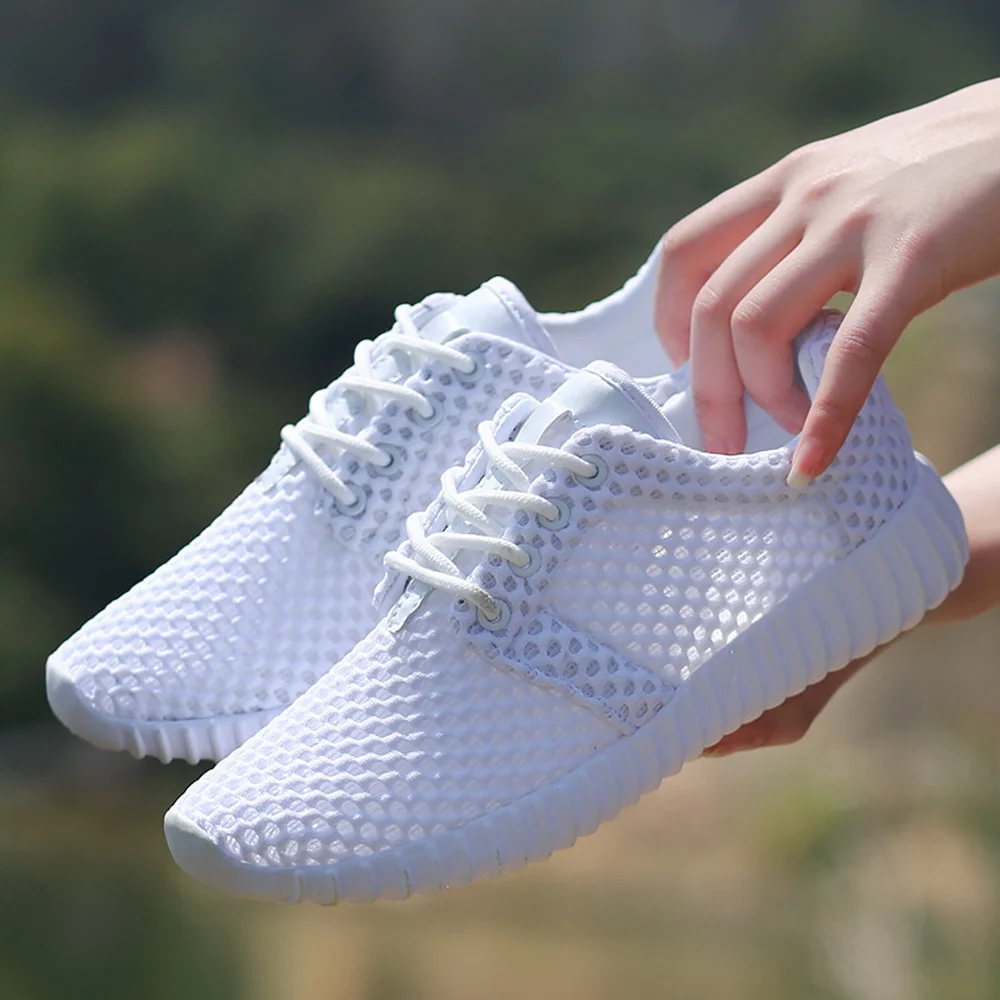 Женские летние кроссовки сетчатые дышащие для бега легкая Нескользящая женская