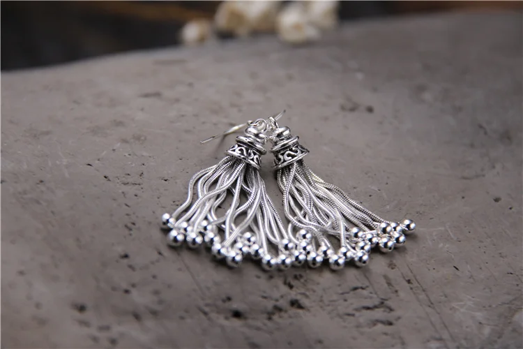 

Classical and Simple Silver Jewelry S925 Sterling Silver Beautiful Long Fringe Earrings Thai Silver Fashion Personalized and Tem