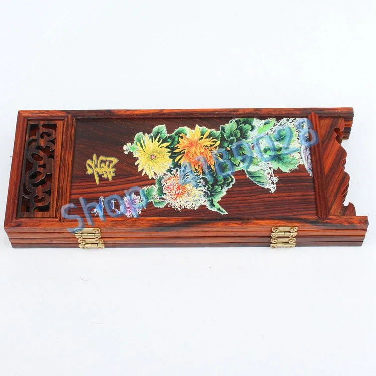 

Ming and Qing classical miniature furniture model, red sandalwood red wood, solid wood (Mei Lanzhuju) screen ornaments