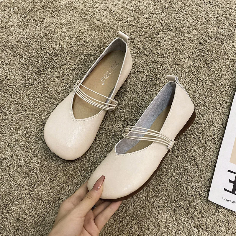 

SLHJC Autumn New Leather Flats Shoes Women Casual Round Toe Moccasin Shoes Flat Heel Anti Skid Sneakers