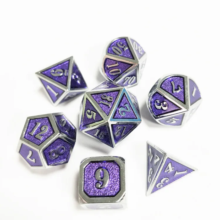Набор игральных костей Dungeons & Dragons Outlet New Font, 7 штук/набор, инновационные кости RPG D&D из сплава металла, многоцветный гейминг инструмент для азартных игр.