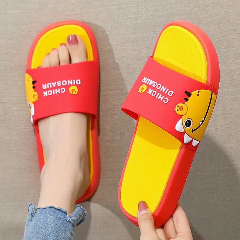 

Cartoon slippers for men in summer home bathroom non-slip beach slippers for men in large size slippers
