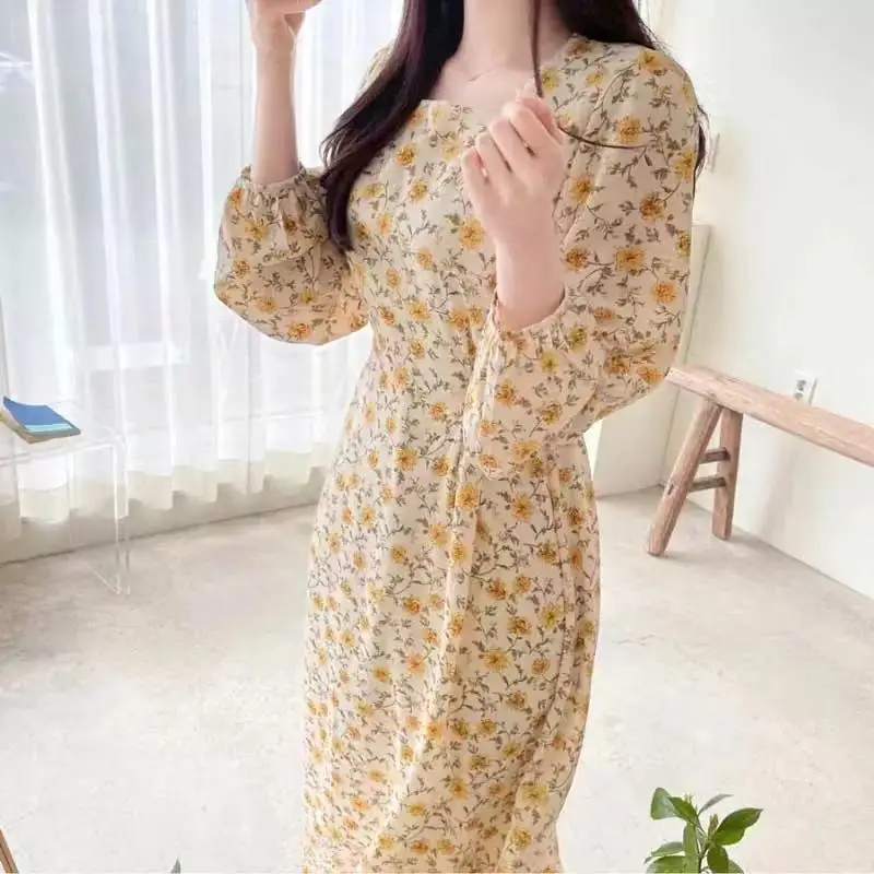 

Floral Dress Female 2021 Summer New Temperament Waist Chrysanthemum Chiffon Oversized Dress