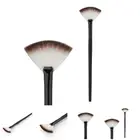 Пудра в форме веера кисть для корректора, растушевки, профессиональный хайлайтер Косметическая кисть для нанесения основы, для макияжа SANA889