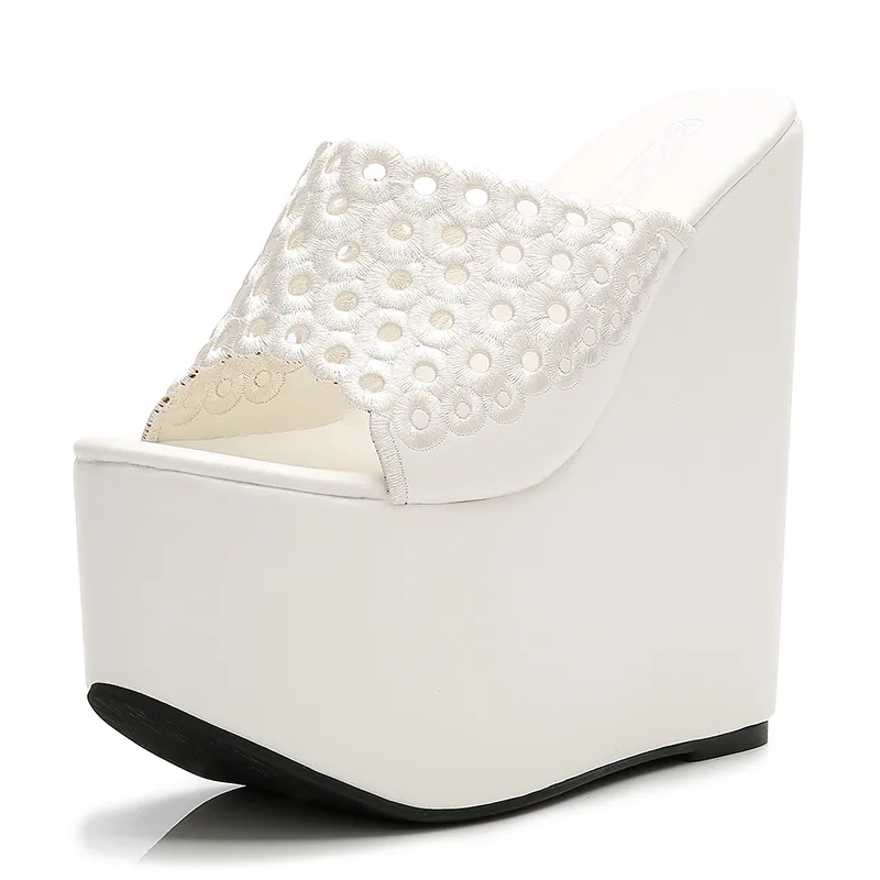 

Super high women's new summer slope heel heeled slippers waterproof platform sexy cool slippers