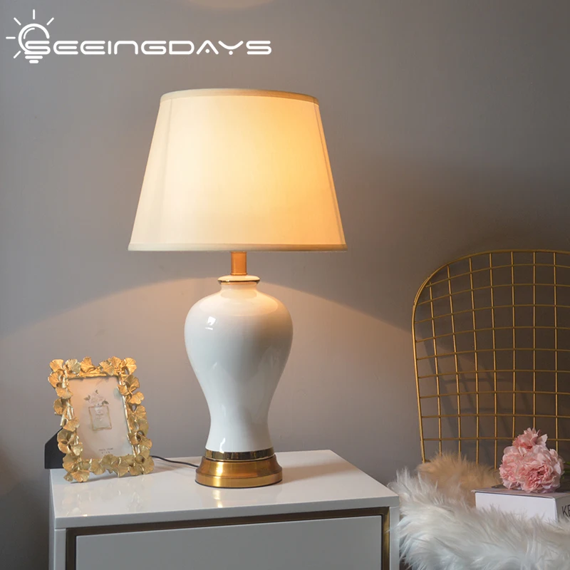 

36x64CM Luxury Table Lamp Living Room American Bedroom Bedside Lamp European Simple Warm Wedding Golden Ceramic Table Lamp