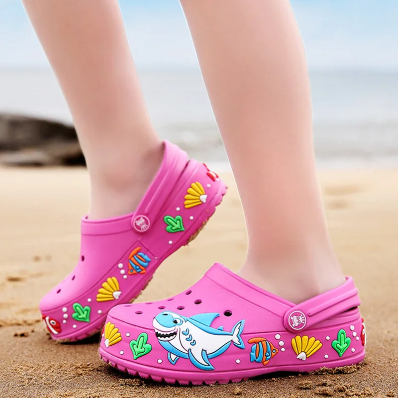 Новые модные детские садовые туфли летние тапочки с мультяшным рисунком Детские