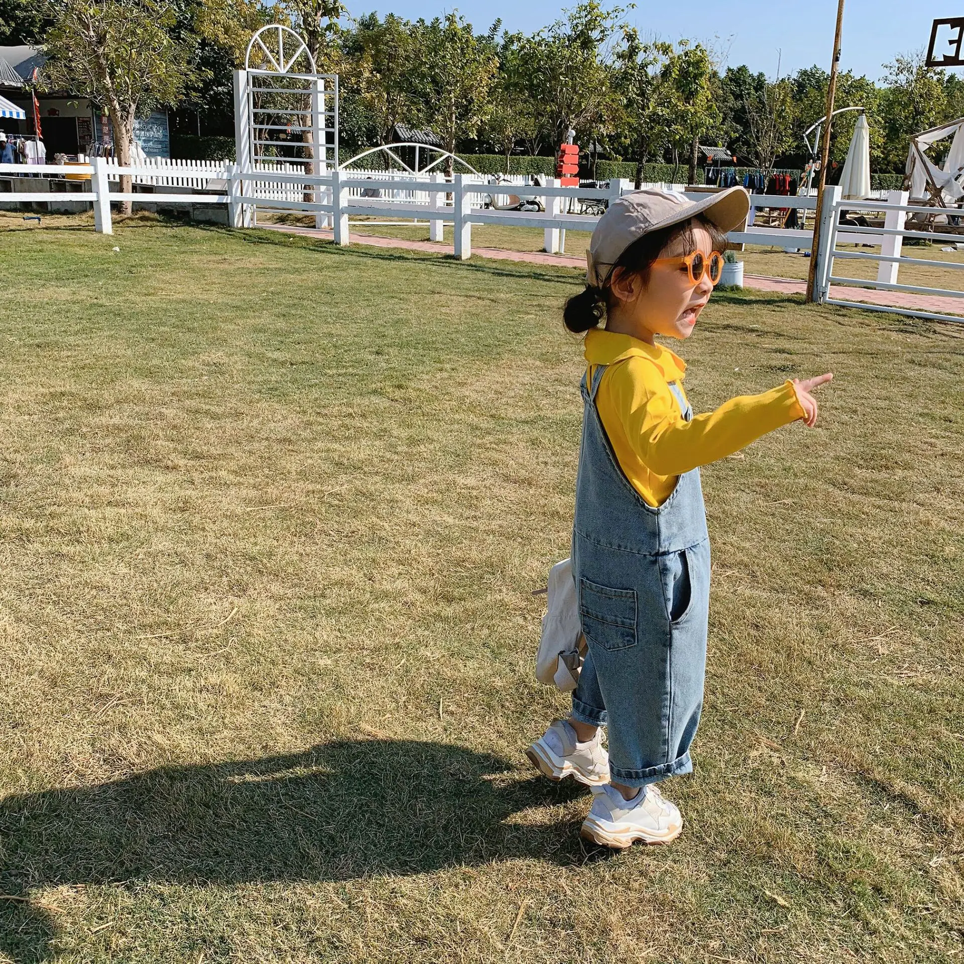 Комбинезон для девочек Новинка 2020 г. Весенняя детская одежда джинсы малышей