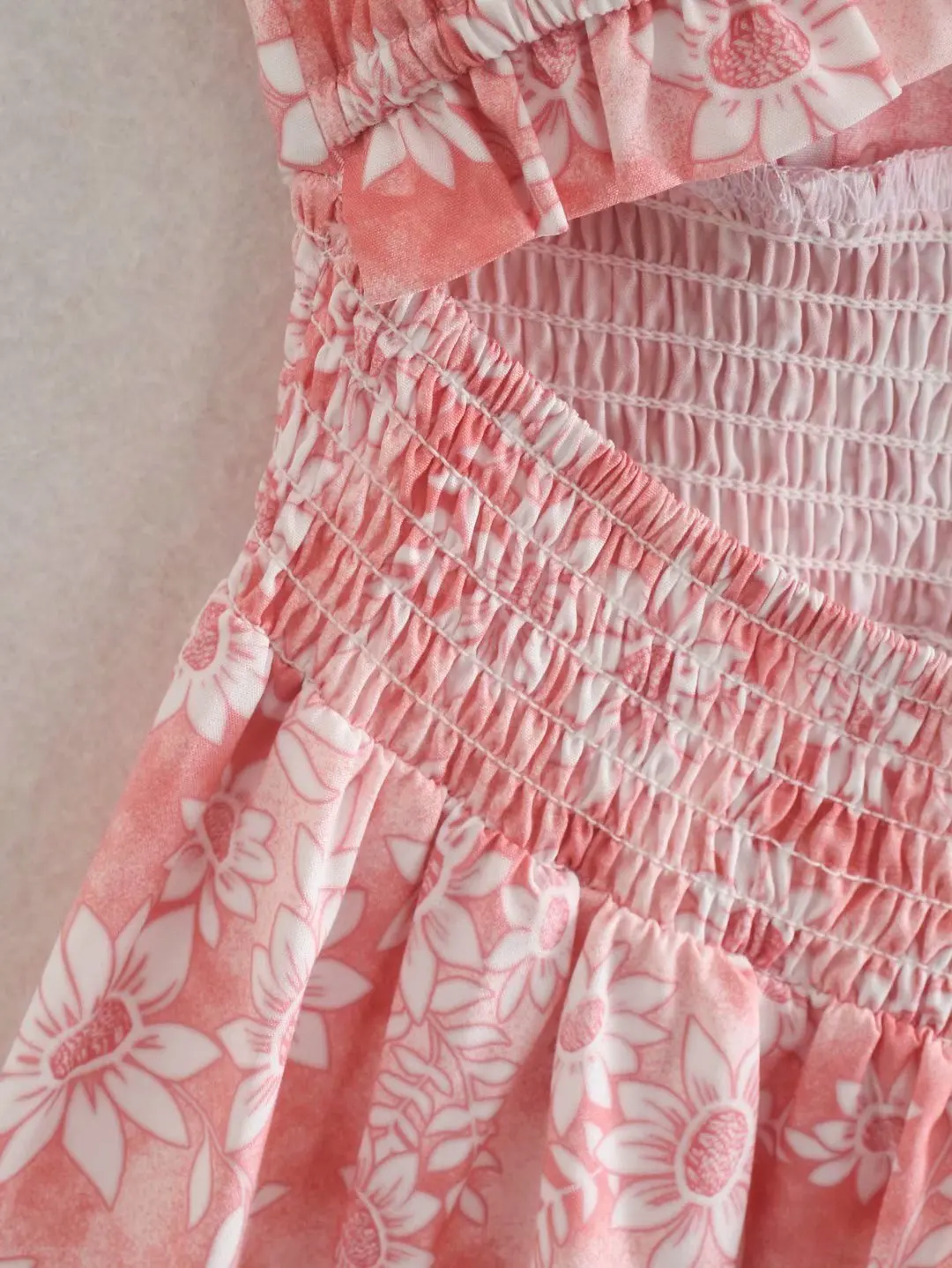 

Summer Women Fashion V Neck Floral Print Hem Ruffles Pink Sling Midi Dress Female Chic Hollow Out Casual Vestido
