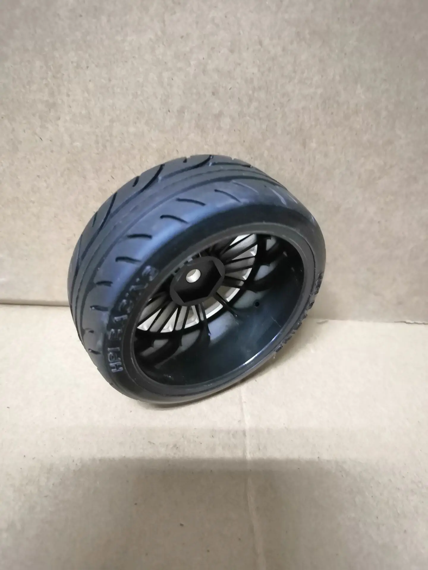 Твердые автомобильные шины 1/10 Kyosho RC fs для легковых автомобилей с шестигранным