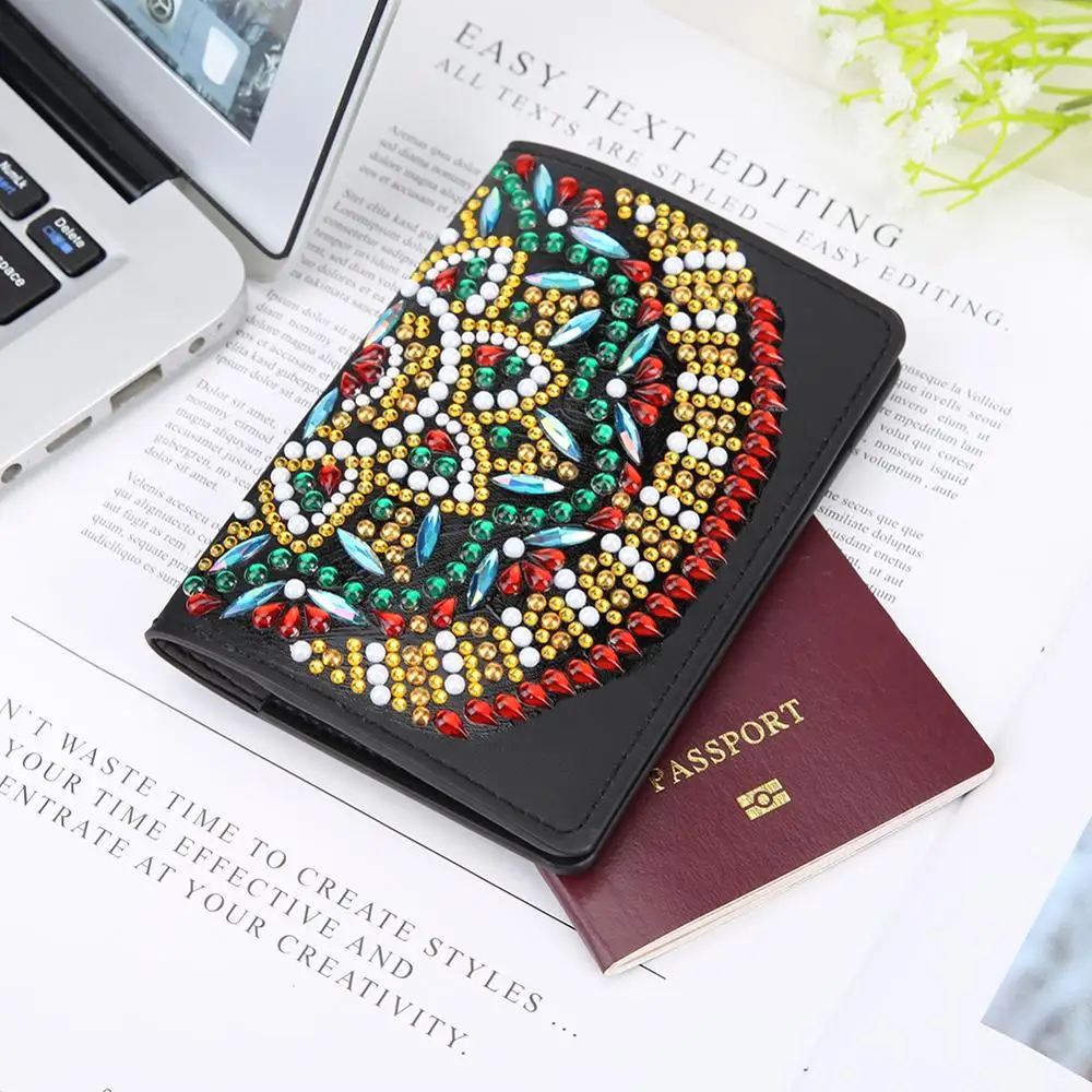 Обложка для паспорта сделай сам оригинальная обложка особой формы с рисунком из