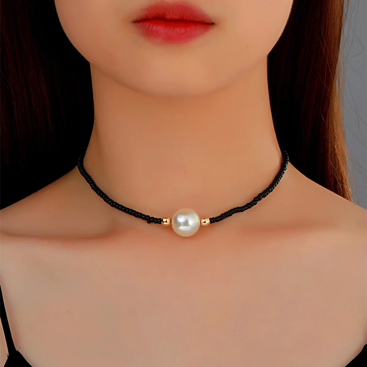 

Big Round Pearl Necklace for Women Elegant Black Imitation Pearl Bohemia Clavicle Chain Necklaces Fashion Jewelry Gift Wholesale