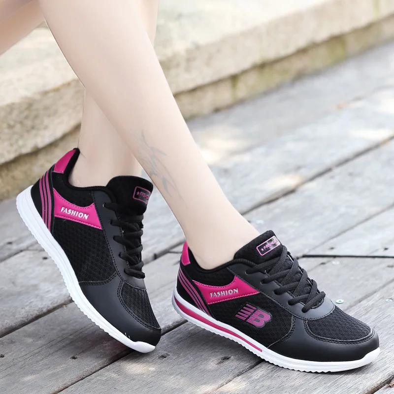 Повседневная обувь Женские дизайнерские кроссовки для женщин Роскошные 2021