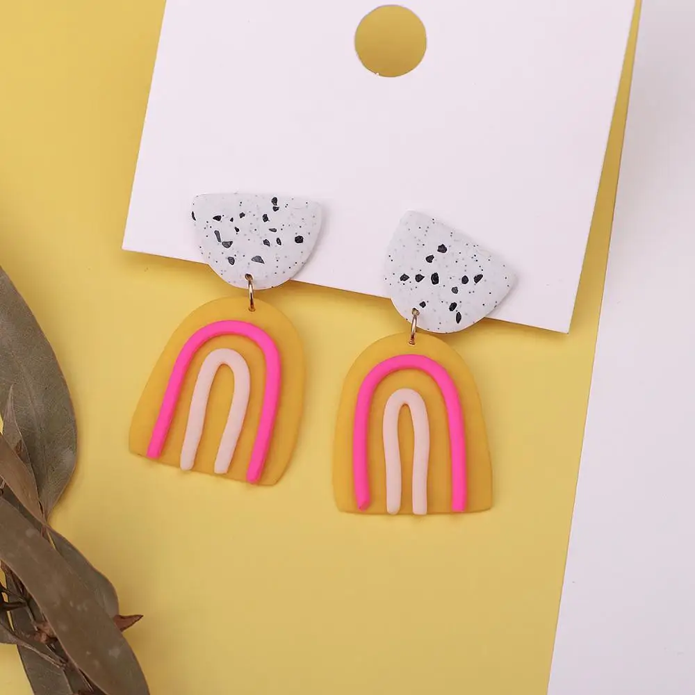 

AENSOA New Design Statement Colorful Geometric Dangle Earring U Shape Polymer Clay Drop Earrings for Women Fashion Jewelry 2021