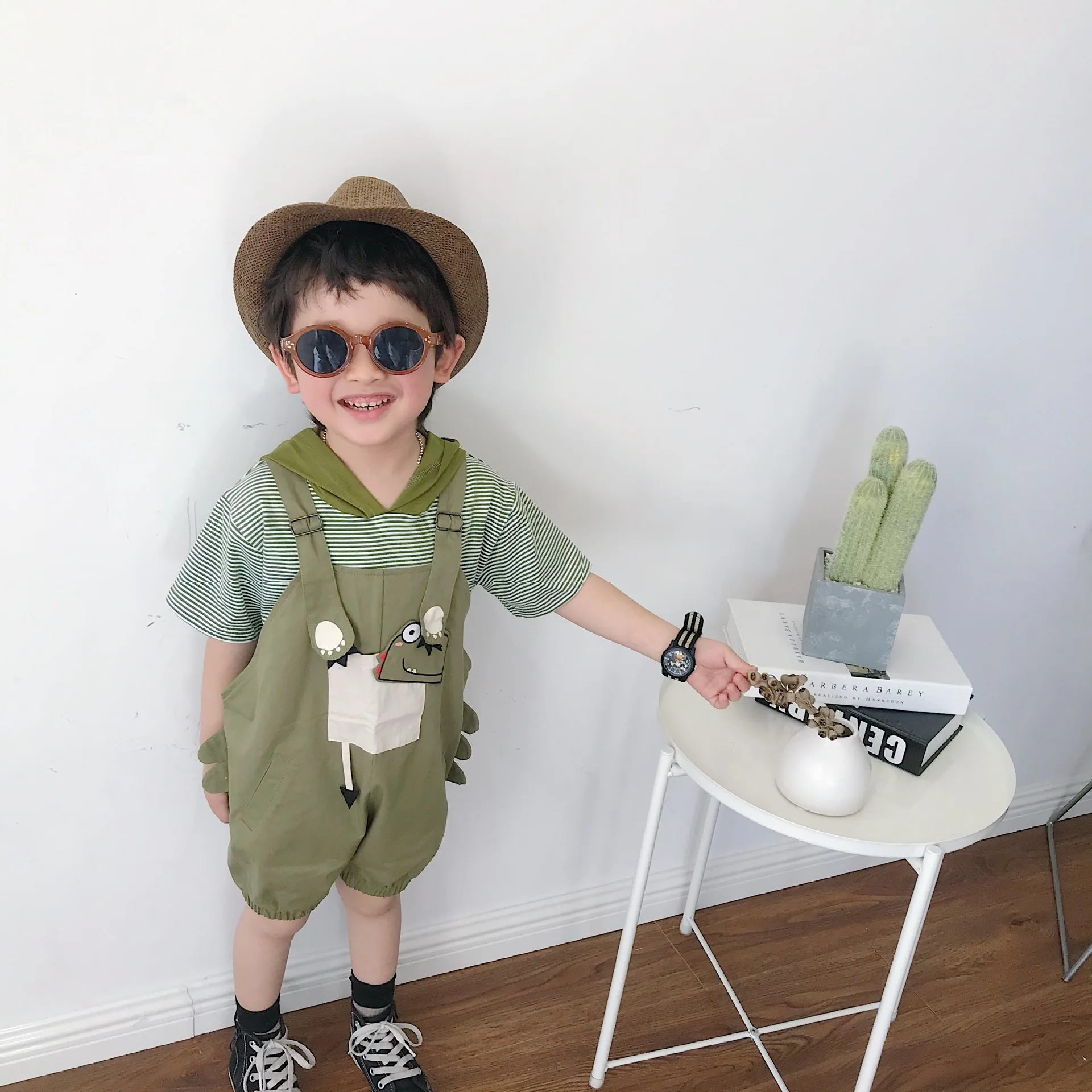 Tonytaobaby Summer New Two-Color Two-Piece Cartoon Suit for Boys and Girls | Детская одежда и обувь