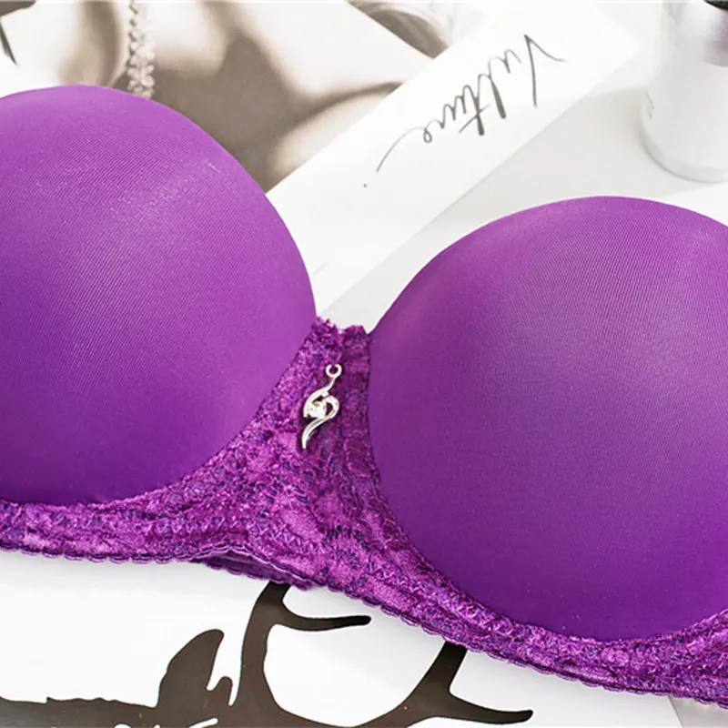 

Ladies Fashion Sexy Smooth Seamless Lace Gather Steel Ring Half Cup Bra