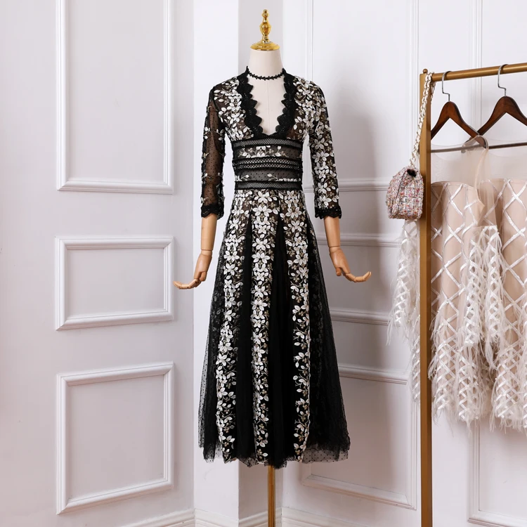 Платье женское Сетчатое с вышивкой длинное кружевное вечернее длинным рукавом V