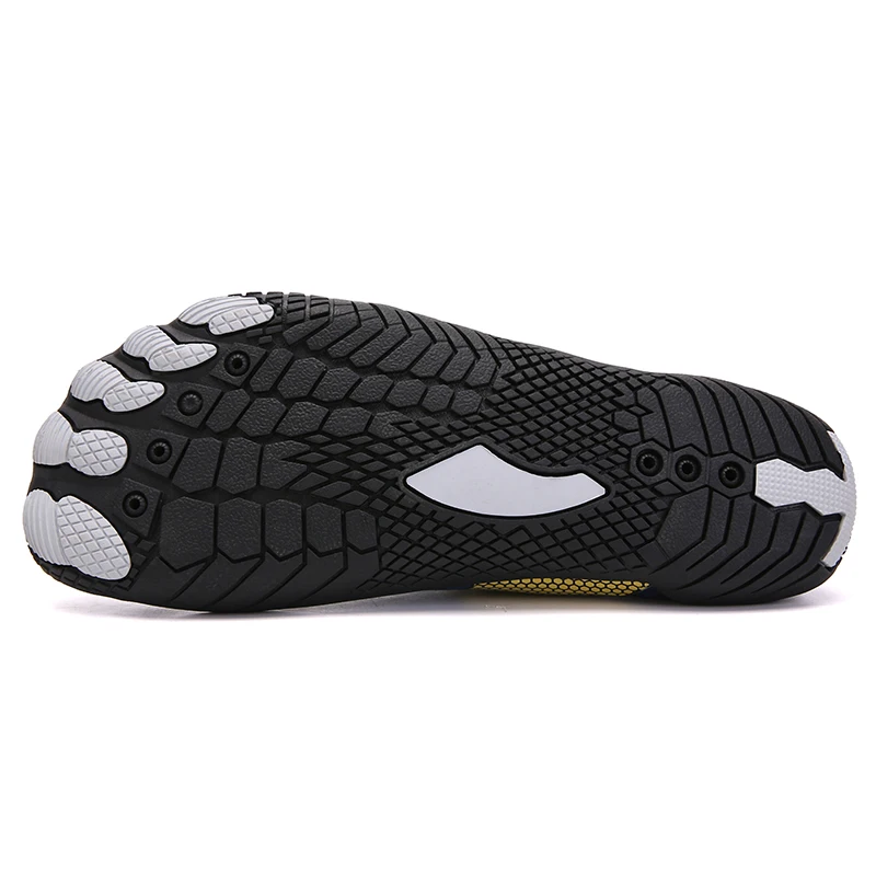 

Unisex Swimming Water Shoes Men Barefoot Outdoor Beach Sandals Upstream Aqua Shoes Plus Size Nonslip River Sea Diving Sneakers U