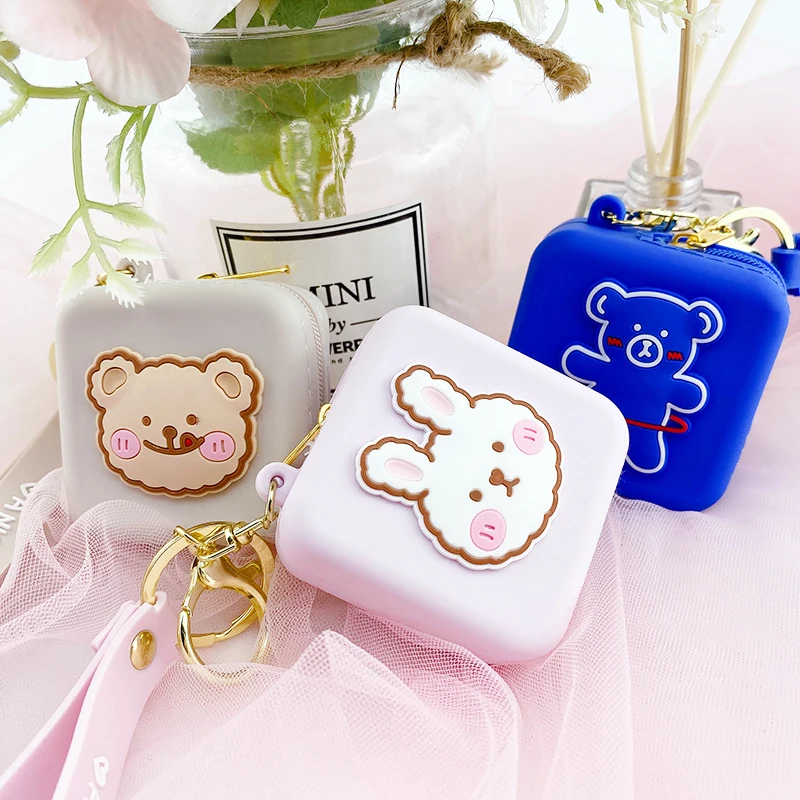 Куртка синего цвета с медведем цепочка для ключей бумажник кошелек кроликом