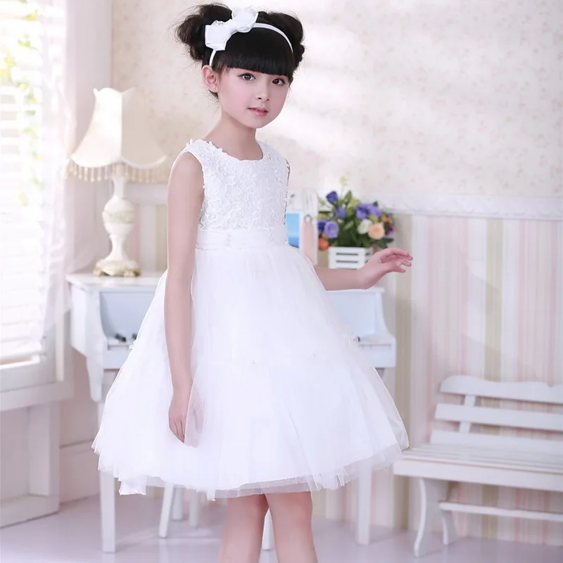 Белое платье принцессы для малышей 1 2 года элегантное кружевное без рукавов
