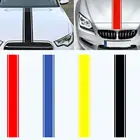 Светоотражающие наклейки на капот гоночного автомобиля