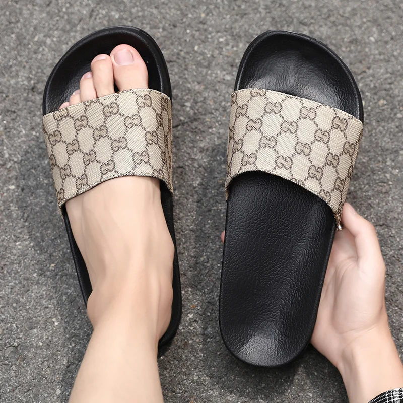 

Designer men's shoes summer slippers luxury brand simple printing fashion men's high-quality beach sandals indoor home shoes