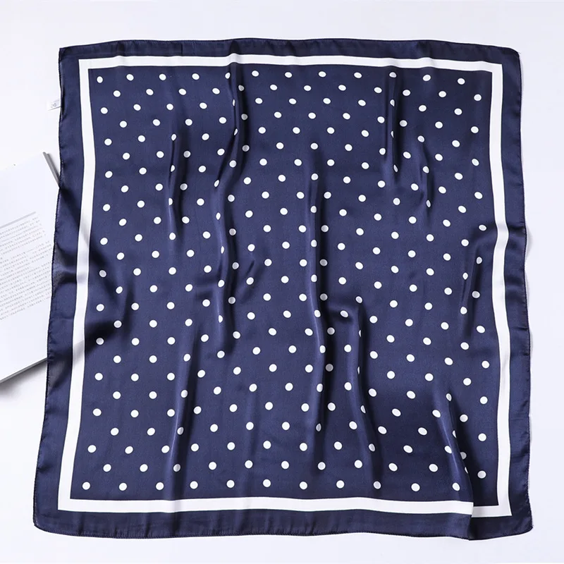 

2021 women's new autumn and winter real silk satin scarf fashion square wave point wild fashion smooth and comfortable to keep