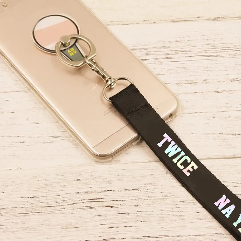 Дважды альбомный сигнал Kpop Tzuyu Pin Dahyun Sana название брелок K pop подвеска лазерный