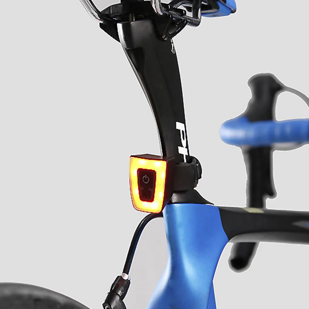 

Smart Bicycle Tail Light Auto Start Stop Brake IPX6 Waterproof USB Charge 6 Modes Cycling Rear Taillight for Night Riding